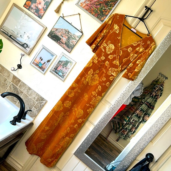 Mustard velvet wrap dress - Picture 1 of 5